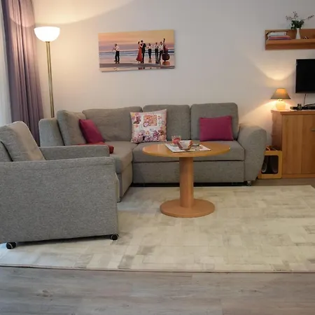 Duenenpark In Zwischen Wald Und *