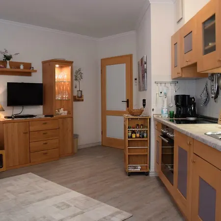 Duenenpark In Zwischen Wald Und Binz